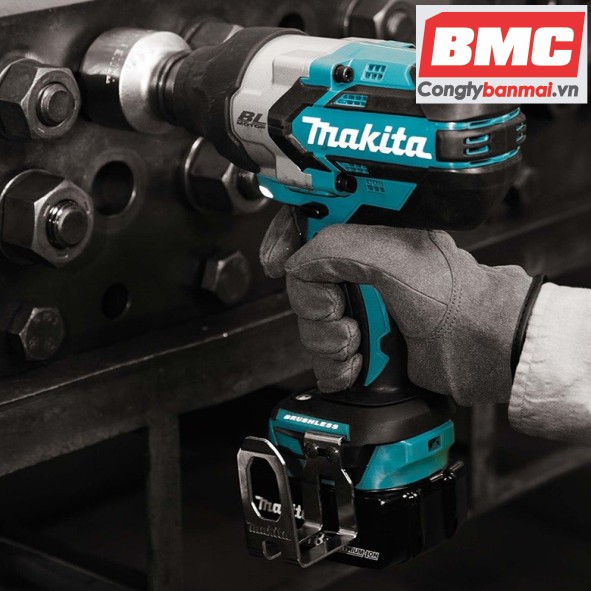 Súng Siết Bu Lông Dùng Pin Makita DTW1002XVZ