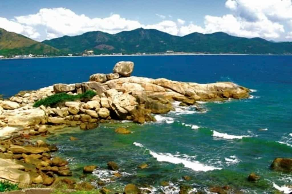 hòn chồng nha trang