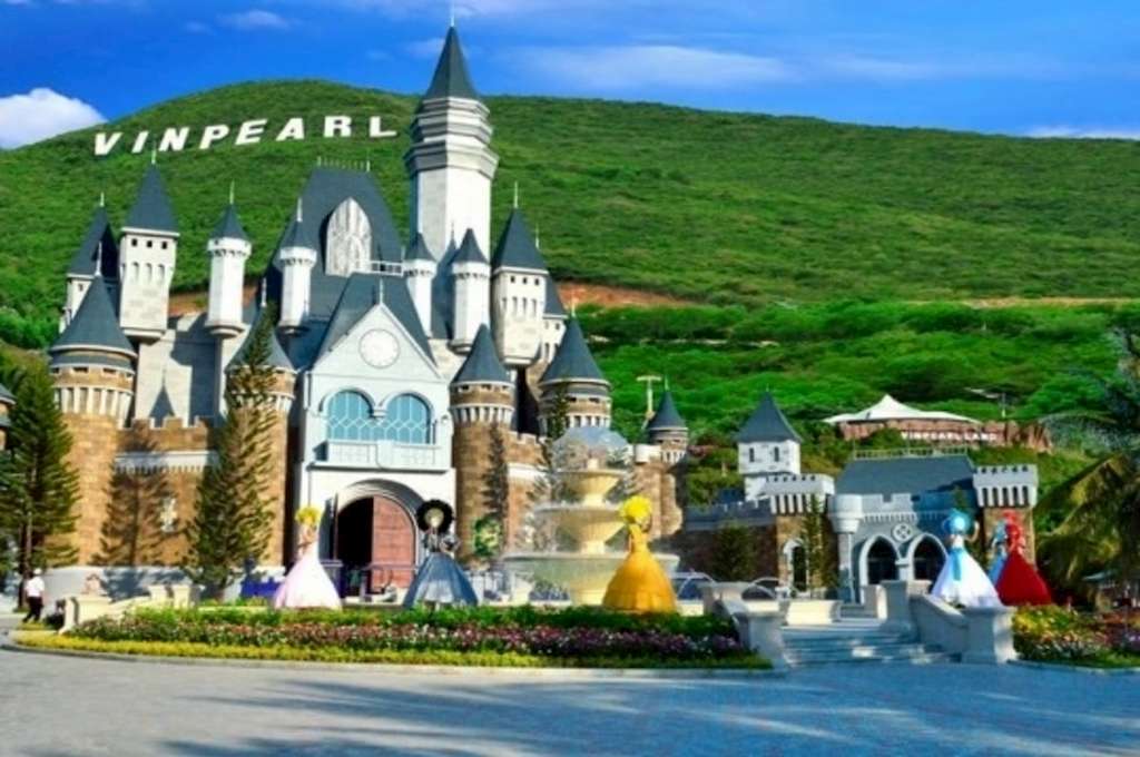 du lịch vinpearl land nha trang