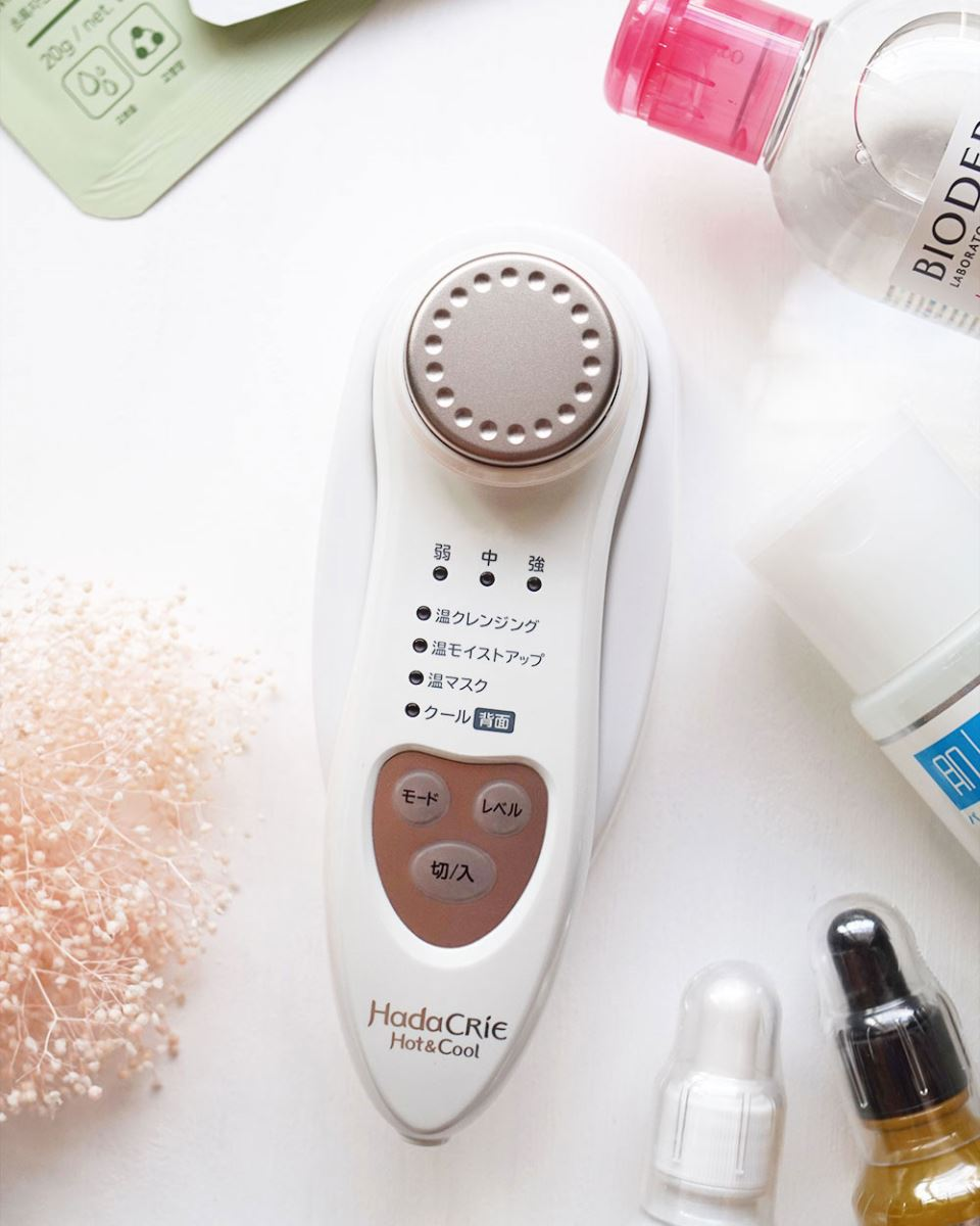 Dùng máy massage mặt có tốt không?