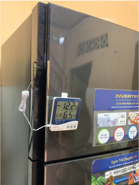 Máy đo nhiệt độ, độ ẩm trong nhà ngoài trời APECH TH-05T