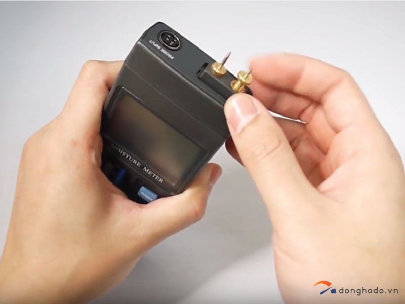 Máy đo độ ẩm LUTRON MS-7003 giá rẻ