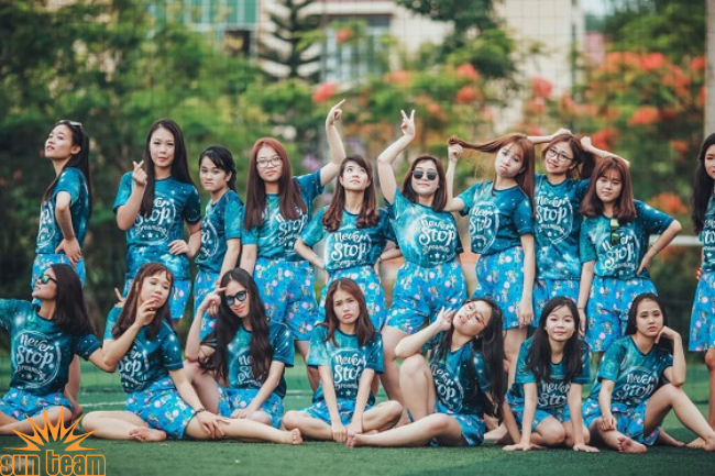 Áo thun đồng phục nhóm