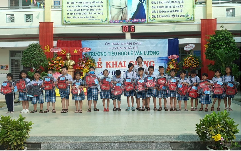 xưởng may balo; xưởng may balo quảng cáo; xưởng may balo theo yêu cầu; đặt may balo theo yêu cầu; cơ sở sản xuất balo túi xách; cơ sở may balo túi xách; cơ sở sản xuất; xưởng may gia công; công ty sản xuất theo yêu cầu; đặt hàng gia công; xưởng sản xuất balo giá rẻ; xưởng may balo túi xách; xưởng may túi xách; may balo theo yêu cầuAdd;