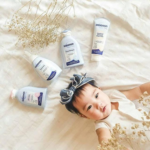 Cách thay tã vải cho bé mà cha mẹ không tốn thời gian và công sức