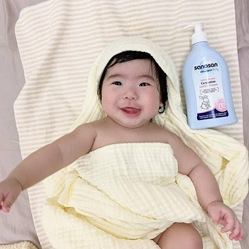 Chuyên gia giải đáp thắc mắc của cha mẹ khi chăm sóc da cho trẻ