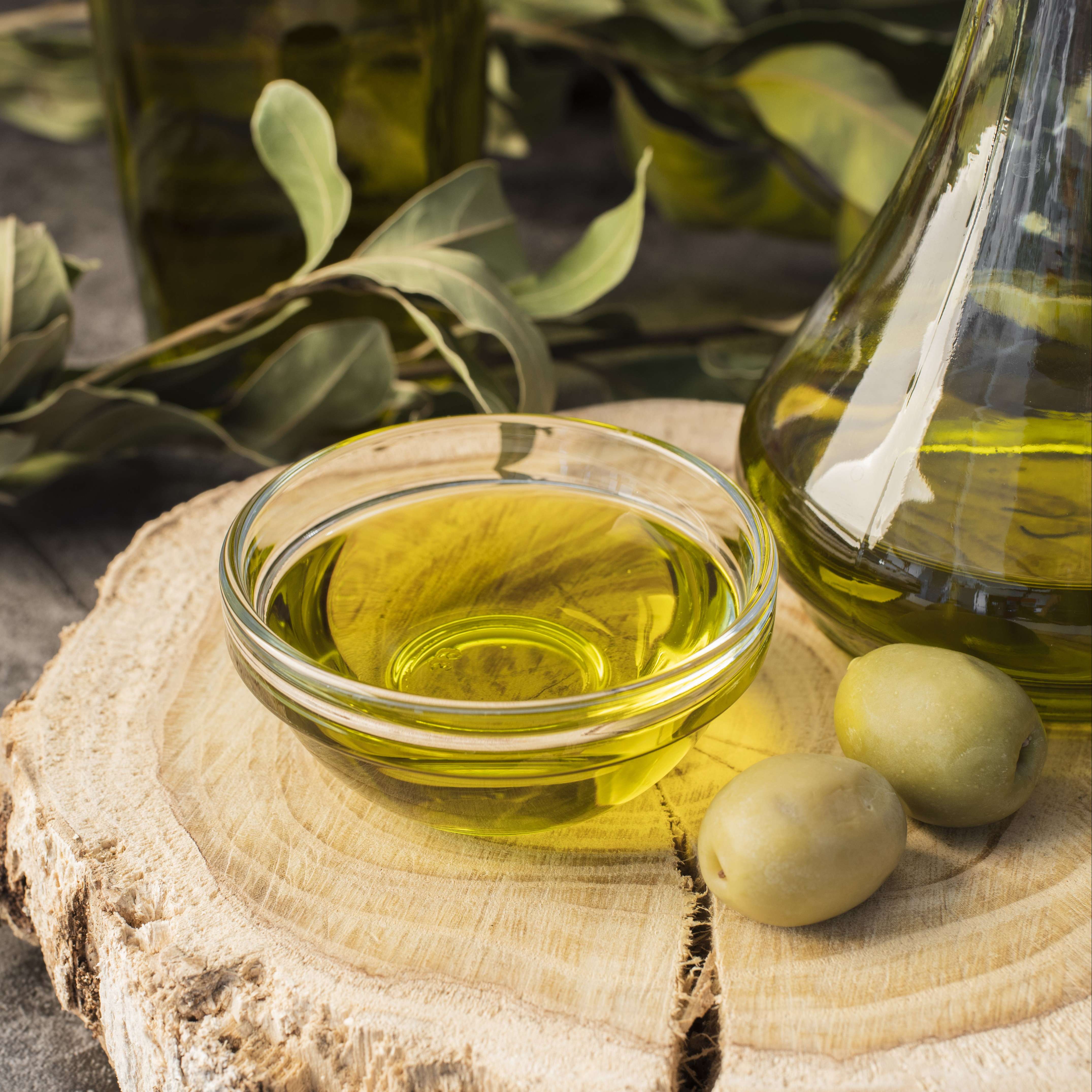 Lựa chọn dầu massage cho trẻ sơ sinh như thế nào