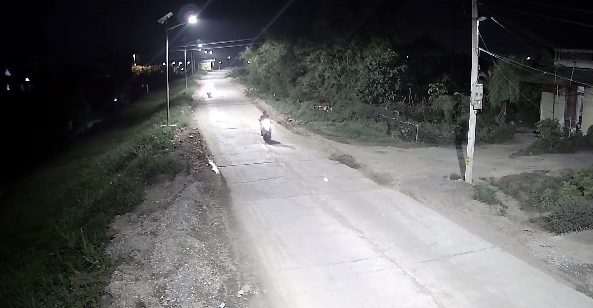 Niinuma installed the Solar Light Niinuma installed the Solar Light