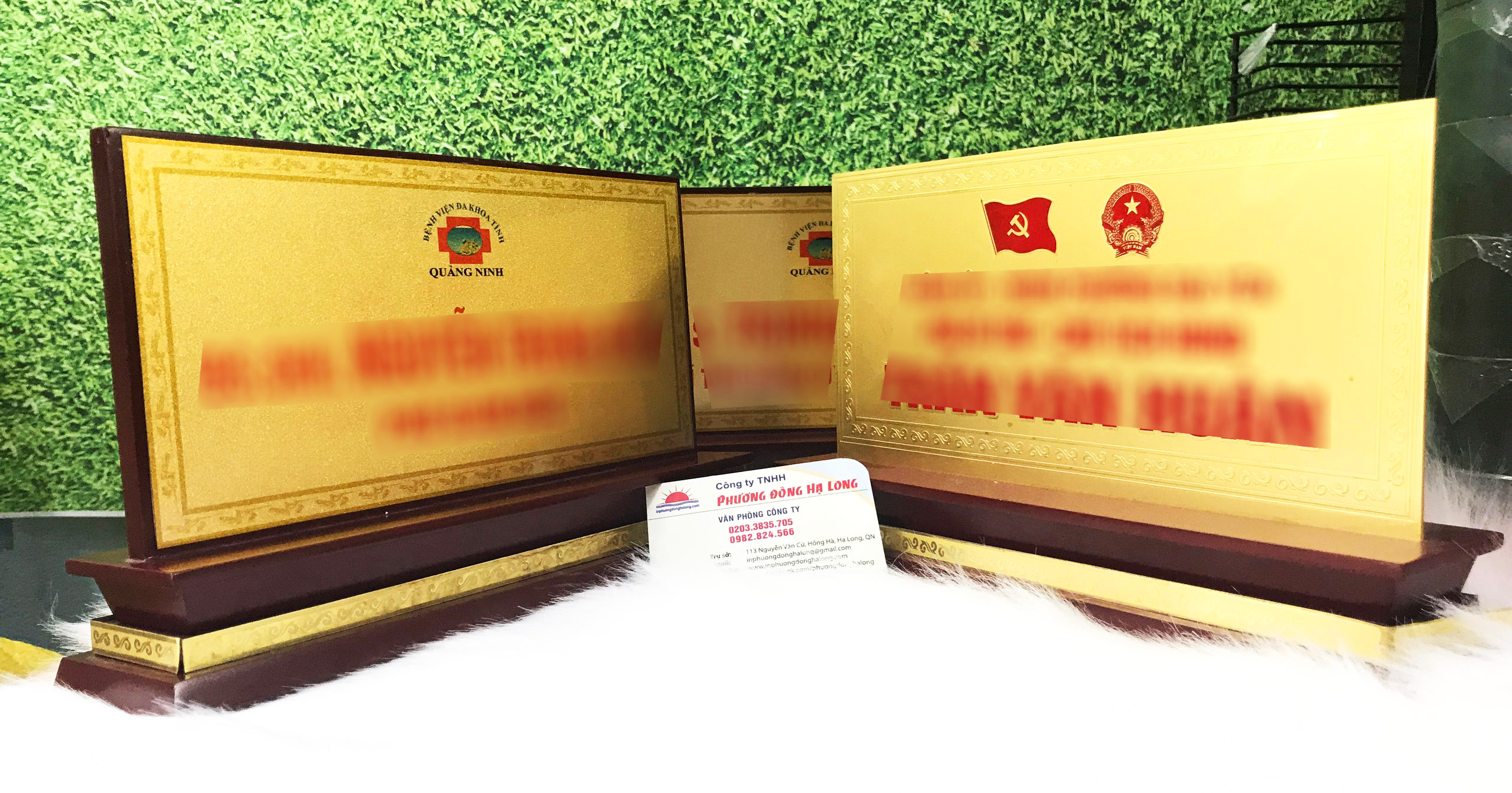 bien chuc danh de ban, bien chuc danh go dong, bien chuc danh mica, bien chuc danh in uv, bien chuc danh cho giam doc, lam bien chuc danh theo yeu cau, bien chuc danh go tu nhien, bien chuc danh mica chu T, bien chuc danh phong hop, bien chuc danh in logo, bien chuc danh khac laser, bien chuc danh gia re, bien chuc danh cong ty, bien chuc danh khac dong, bien chuc danh sang trong, bien chuc danh van phong, bien chuc danh mica den, bien chuc danh cao cap, bien chuc danh nhieu mau, bien chuc danh dep tai ha long, bien chuc danh quan ninh, bien chuc danh khung go, bien chuc danh chong tray xuoc, bien chuc danh khac CNC, bien chuc danh in so luong lon.