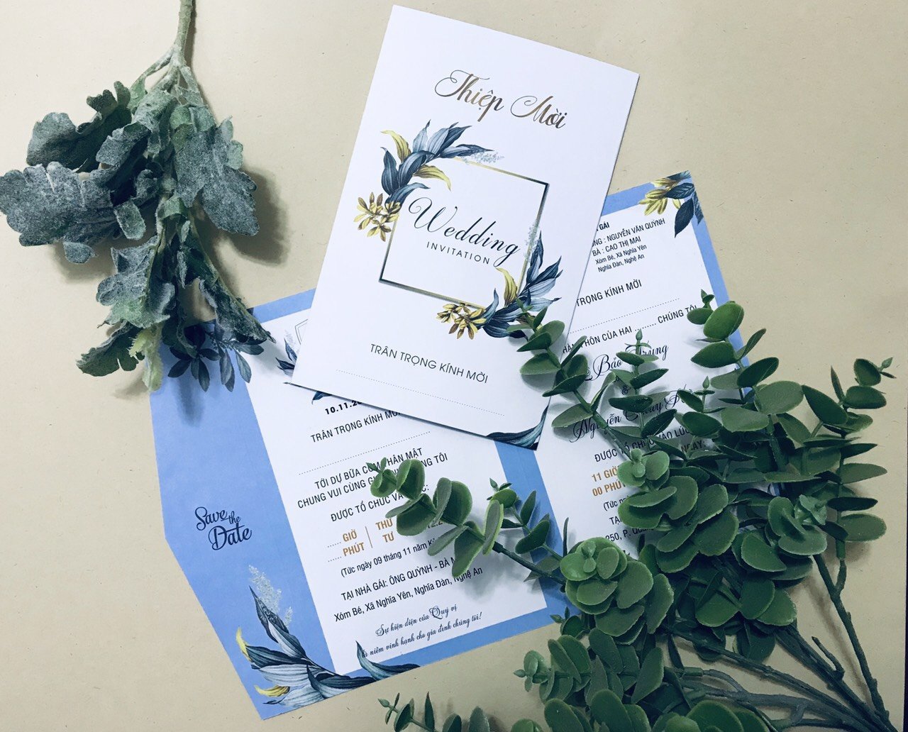 thiệp cưới Hạ Long, thiết kế thiệp cưới Quảng Ninh, in thiệp cưới đẹp tại Hạ Long, mẫu thiệp cưới sang trọng, thiệp cưới hiện đại tinh tế, thiệp cưới phong cách châu Âu, thiệp cưới truyền thống Việt Nam, thiệp cưới giá rẻ Hạ Long, thiệp cưới Phương Đông Hạ Long, dịch vụ in thiệp cưới nhanh, in thiệp cưới theo yêu cầu, xưởng in thiệp cưới uy tín, in thiệp cưới cao cấp Quảng Ninh, mẫu thiệp cưới hot trend 2025, thiệp cưới đơn giản mà đẹp, thiết kế thiệp cưới độc quyền, in thiệp cưới số lượng ít, thiệp cưới vintage cổ điển, mẫu thiệp cưới tinh tế nhẹ nhàng, in thiệp cưới lấy ngay tại Hạ Long, thiệp cưới handmade đẹp, thiệp cưới tông màu pastel, thiệp cưới cao cấp sang trọng, mẫu thiệp cưới tối giản, thiết kế thiệp cưới theo phong cách riêng, mẫu thiệp cưới độc đáo ấn tượng, thiệp cưới màu nude thời thượng, thiệp cưới hoa văn truyền thống, thiệp cưới in nổi ép kim, thiệp cưới Hạ Long giá tốt