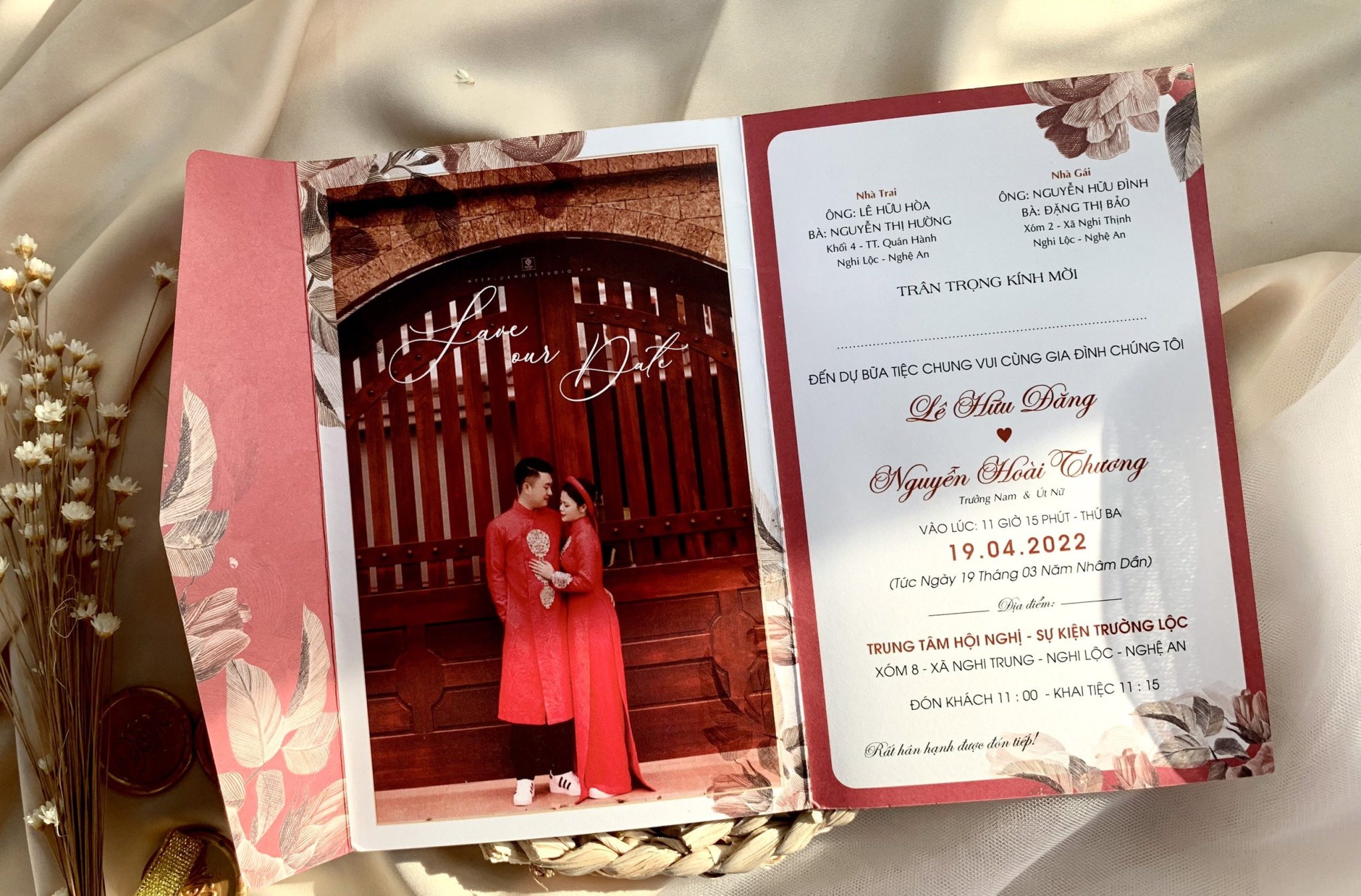 thiệp cưới Hạ Long, thiết kế thiệp cưới Quảng Ninh, in thiệp cưới đẹp tại Hạ Long, mẫu thiệp cưới sang trọng, thiệp cưới hiện đại tinh tế, thiệp cưới phong cách châu Âu, thiệp cưới truyền thống Việt Nam, thiệp cưới giá rẻ Hạ Long, thiệp cưới Phương Đông Hạ Long, dịch vụ in thiệp cưới nhanh, in thiệp cưới theo yêu cầu, xưởng in thiệp cưới uy tín, in thiệp cưới cao cấp Quảng Ninh, mẫu thiệp cưới hot trend 2025, thiệp cưới đơn giản mà đẹp, thiết kế thiệp cưới độc quyền, in thiệp cưới số lượng ít, thiệp cưới vintage cổ điển, mẫu thiệp cưới tinh tế nhẹ nhàng, in thiệp cưới lấy ngay tại Hạ Long, thiệp cưới handmade đẹp, thiệp cưới tông màu pastel, thiệp cưới cao cấp sang trọng, mẫu thiệp cưới tối giản, thiết kế thiệp cưới theo phong cách riêng, mẫu thiệp cưới độc đáo ấn tượng, thiệp cưới màu nude thời thượng, thiệp cưới hoa văn truyền thống, thiệp cưới in nổi ép kim, thiệp cưới Hạ Long giá tốt