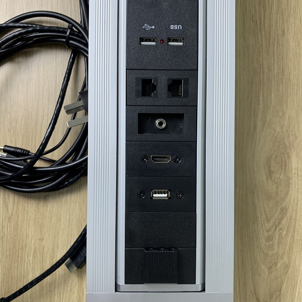 Hộp ổ cắm âm bàn cao cấp Sino amigo STS-240E