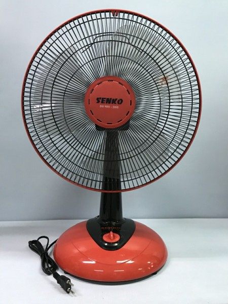 Quạt điện để bàn Senko B1613 màu đỏ