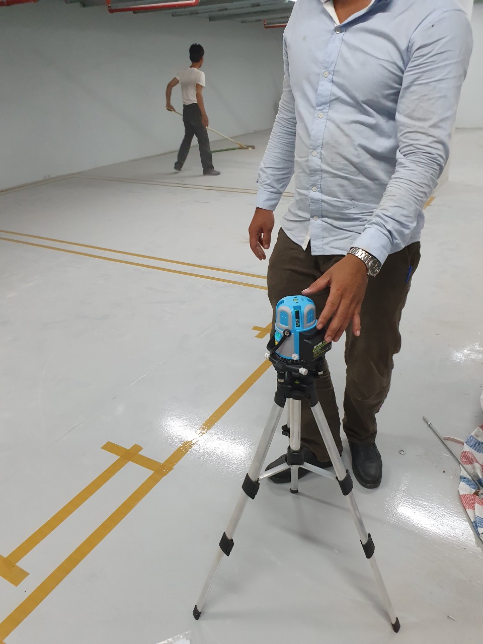 Thi công kẻ vạch, tổ chức giao thông tầng hầm