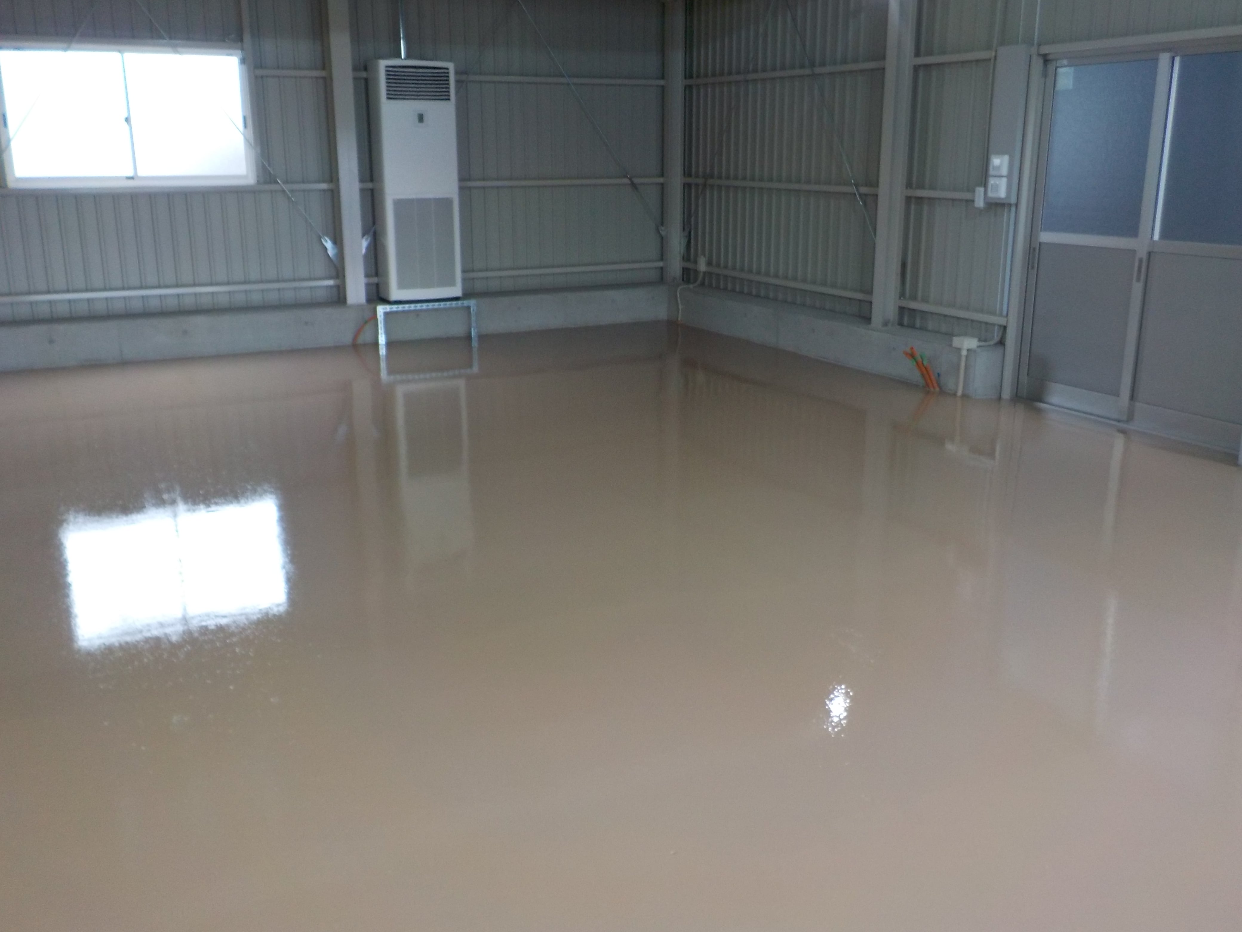 sơn sàn nhà xưởng