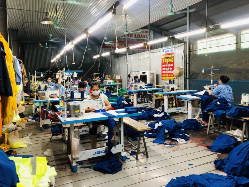 Thăng Long Corp - Xưởng may đồng phục công nhân giá tốt nhất thị trường