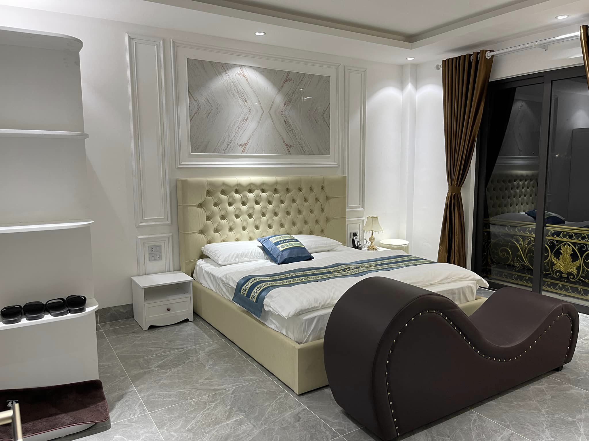 Khách sạn Galaxy Hotel - Lai Châu