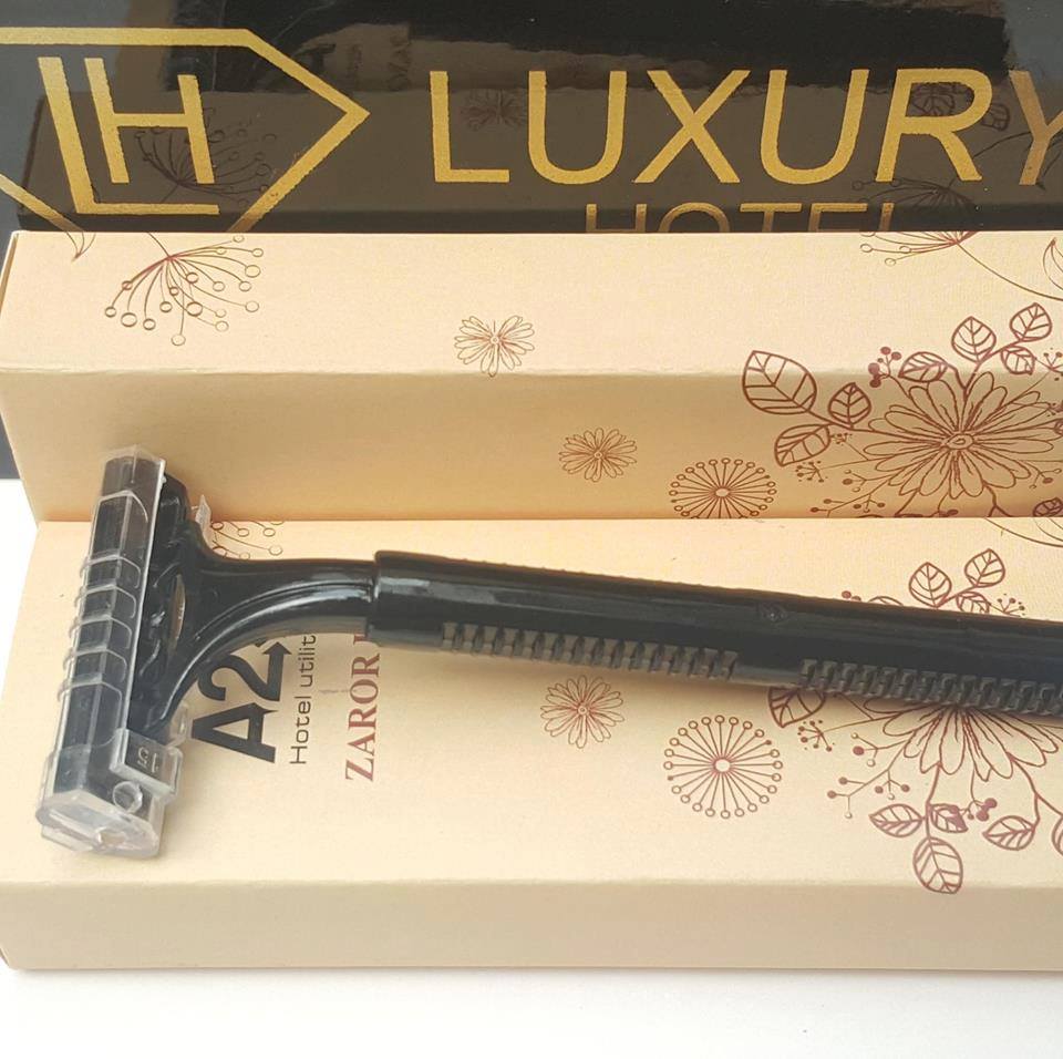 dao cạo râu dùng 1 lần trong khách sạn