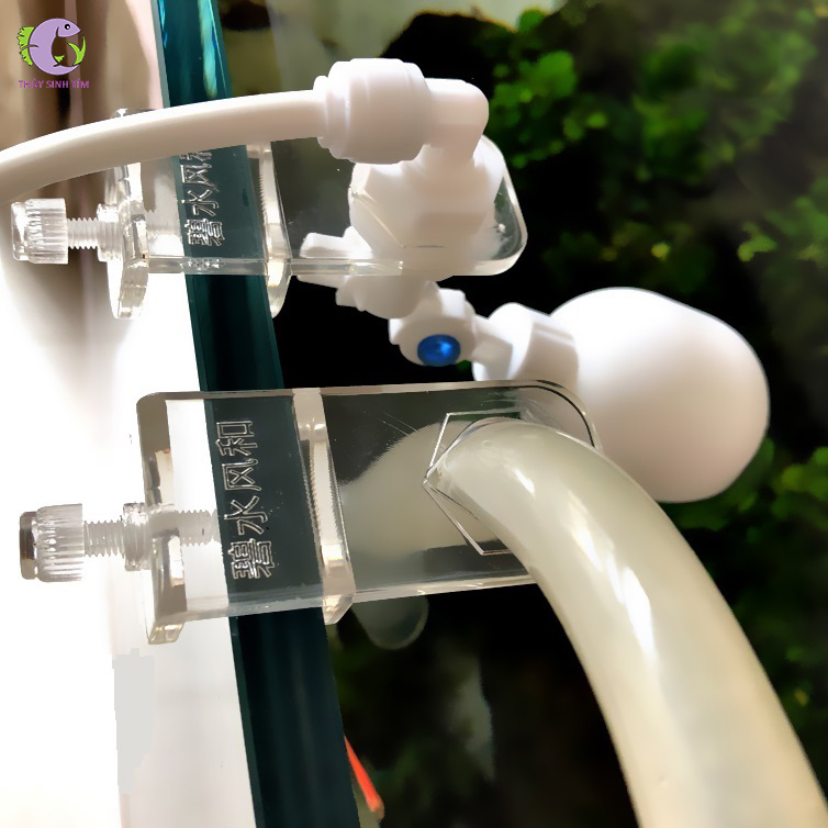 van phao tự động châm nước ufo - 1