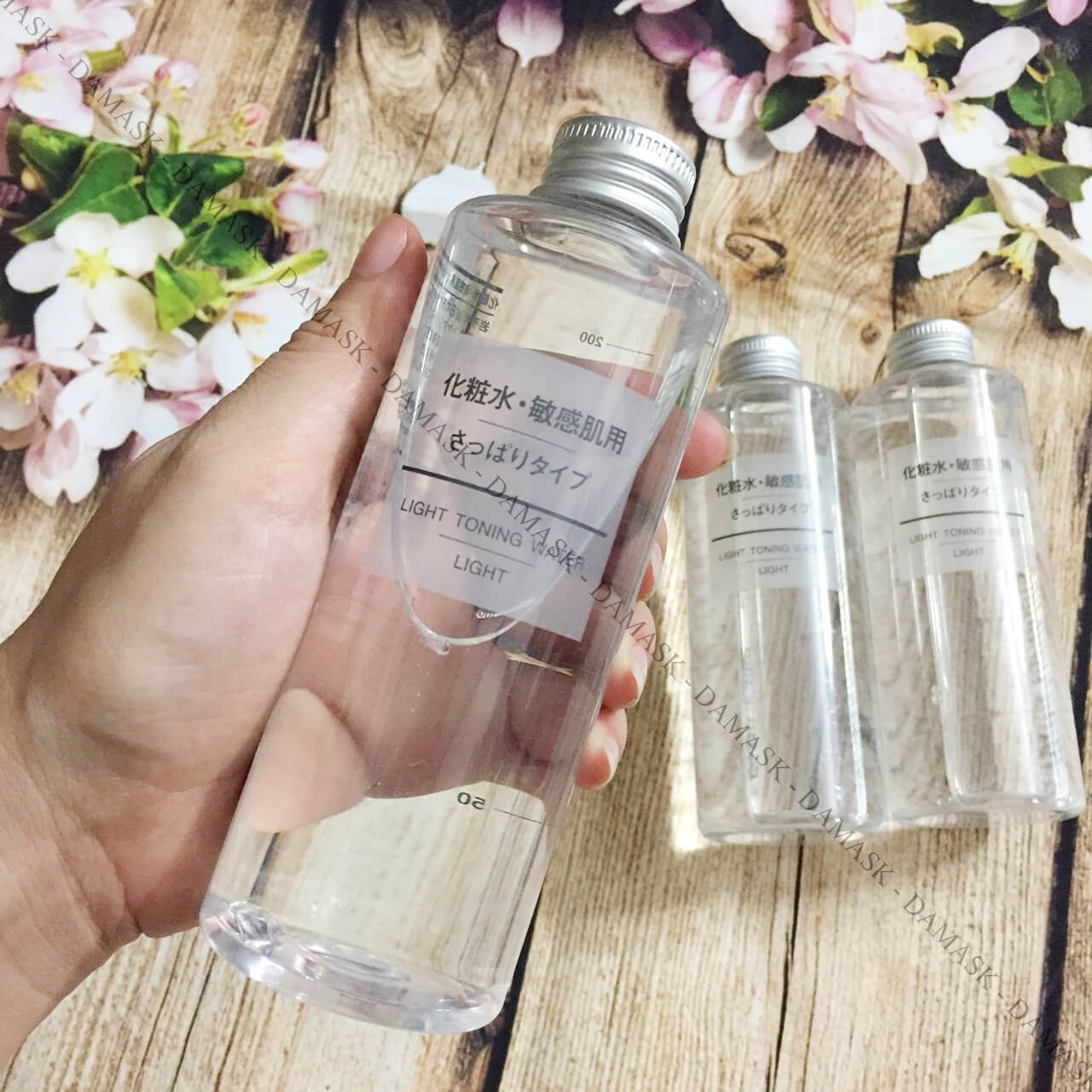 Nước Hoa Hồng Muji Light Toning Water Cấp Ẩm Cho Da