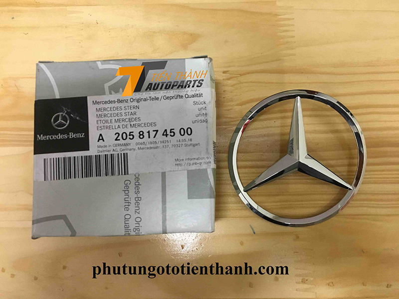 Biểu tượng nắp cốp sau Mer C300