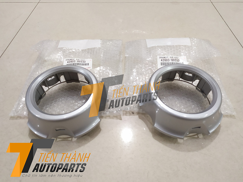 Chụp đầu moay ơ trước Land FZJ100 (Cài cầu cơ)-4260360330