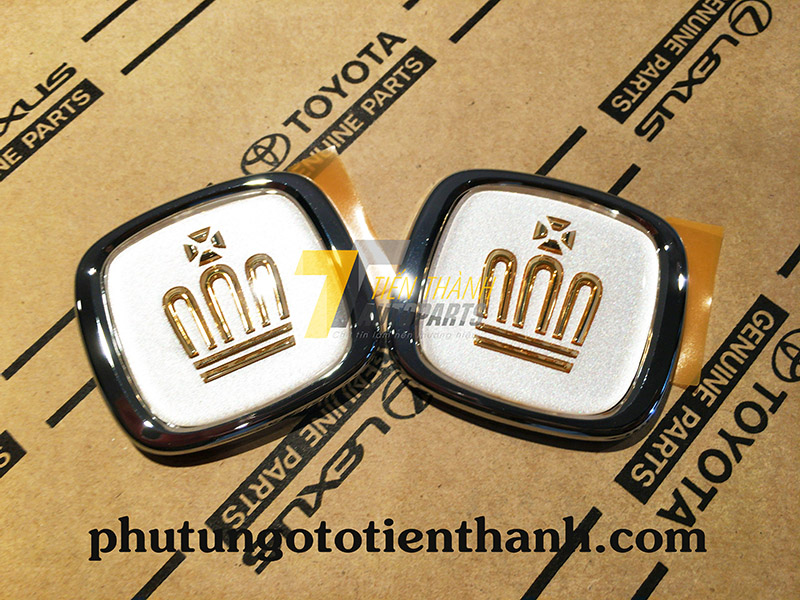 Biểu tượng hông sau Crown 3.0-JZS155