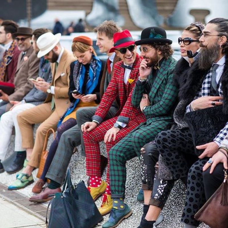 Xu hướng thời trang nam sặc sỡ đang được cánh mày râu ưa thích