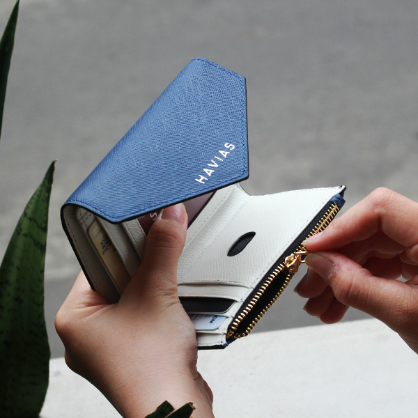 Ví da nữ cao cấp với phong cách thiết kế tối giản, thanh lịch