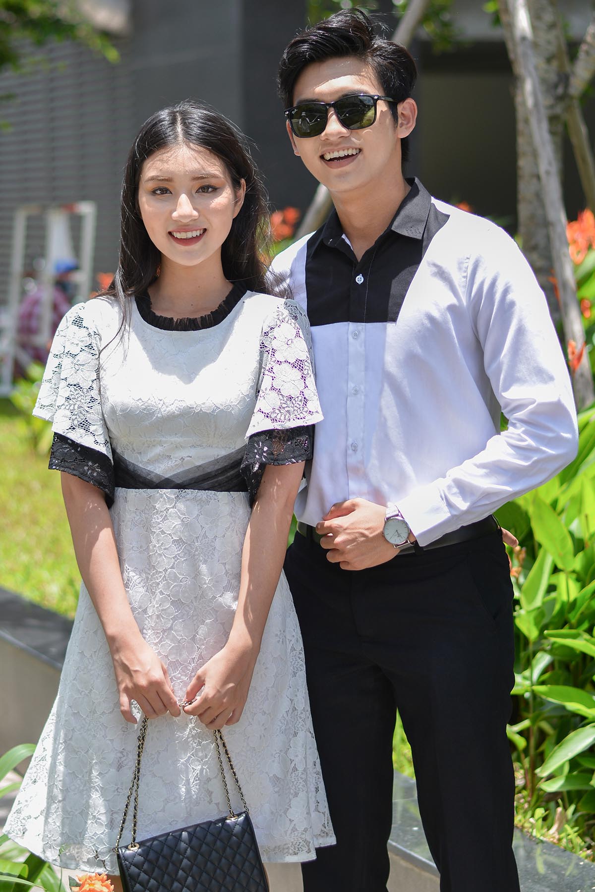 Đồ Đôi Thiết Kế Cao Cấp Couple Black Chest White Shirt & Classy Pleated Lace Dress