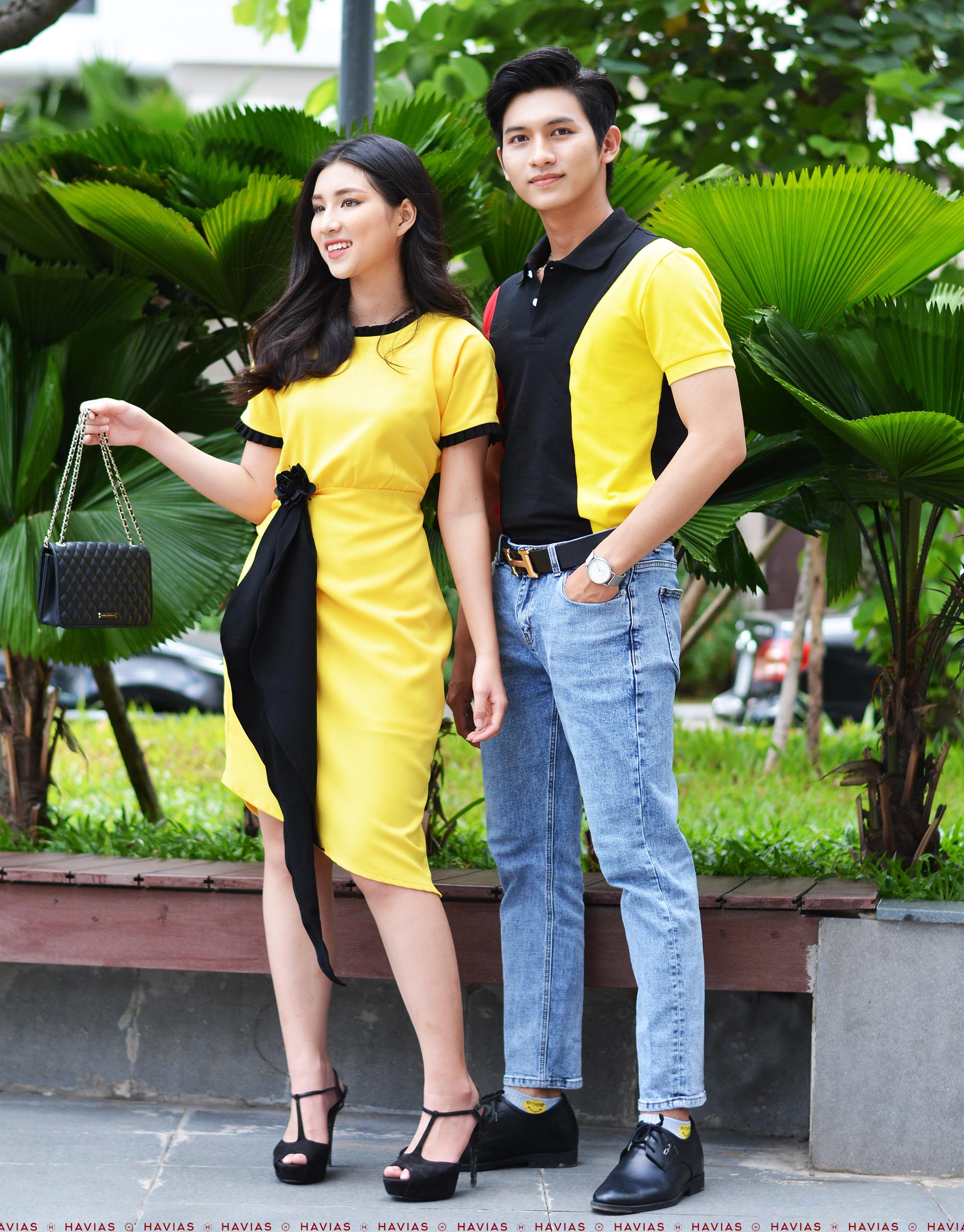 Đồ Đôi Thiết Kế Cao Cấp Couple Strong Shoulder Polo & Black Band Yellow Dress