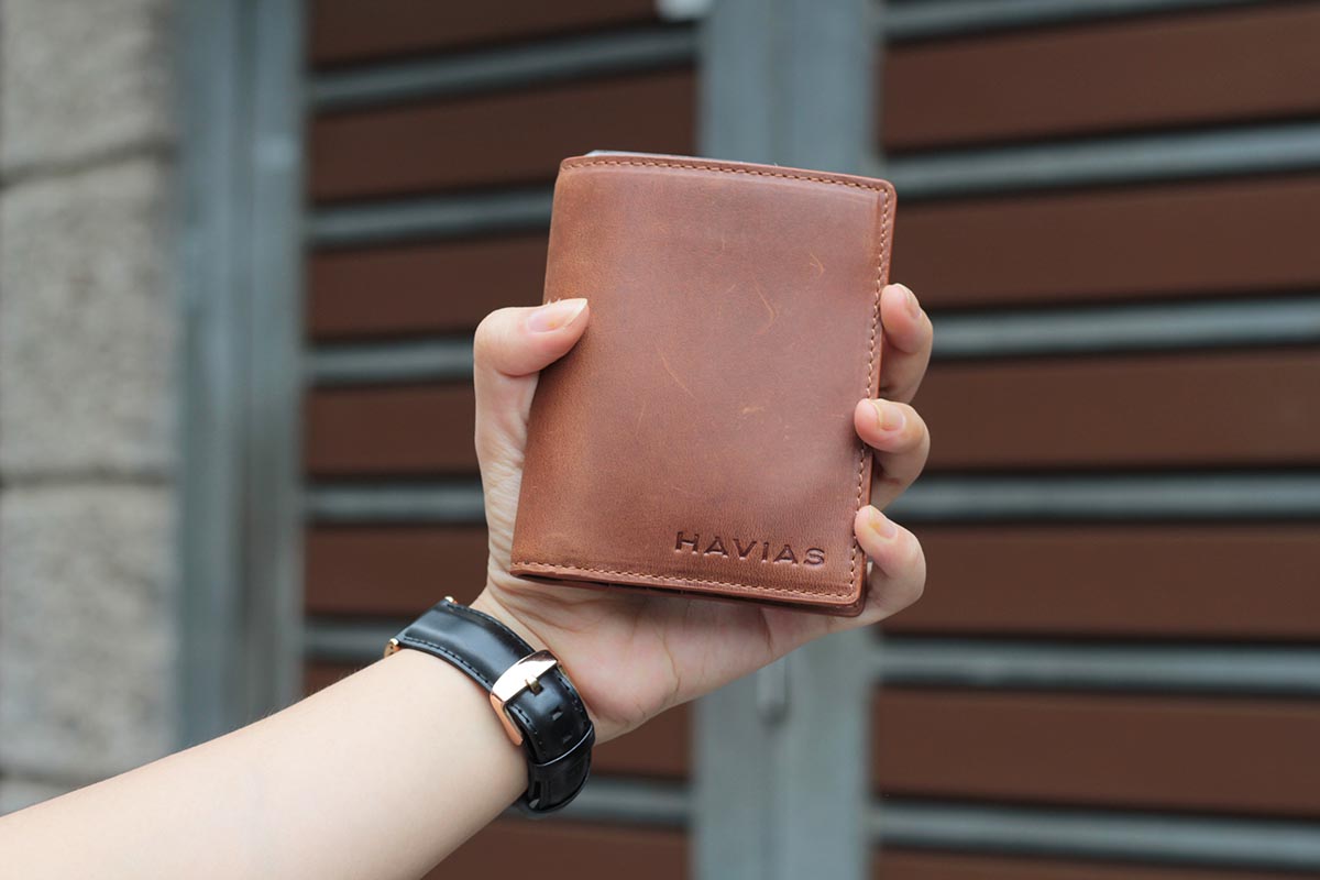 Ví da đứng Gen8 Handcrafted Wallet nâu