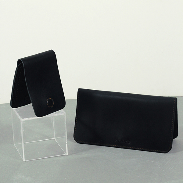 Ví cặp đôi lemo và gerbera đen da bò vechetta