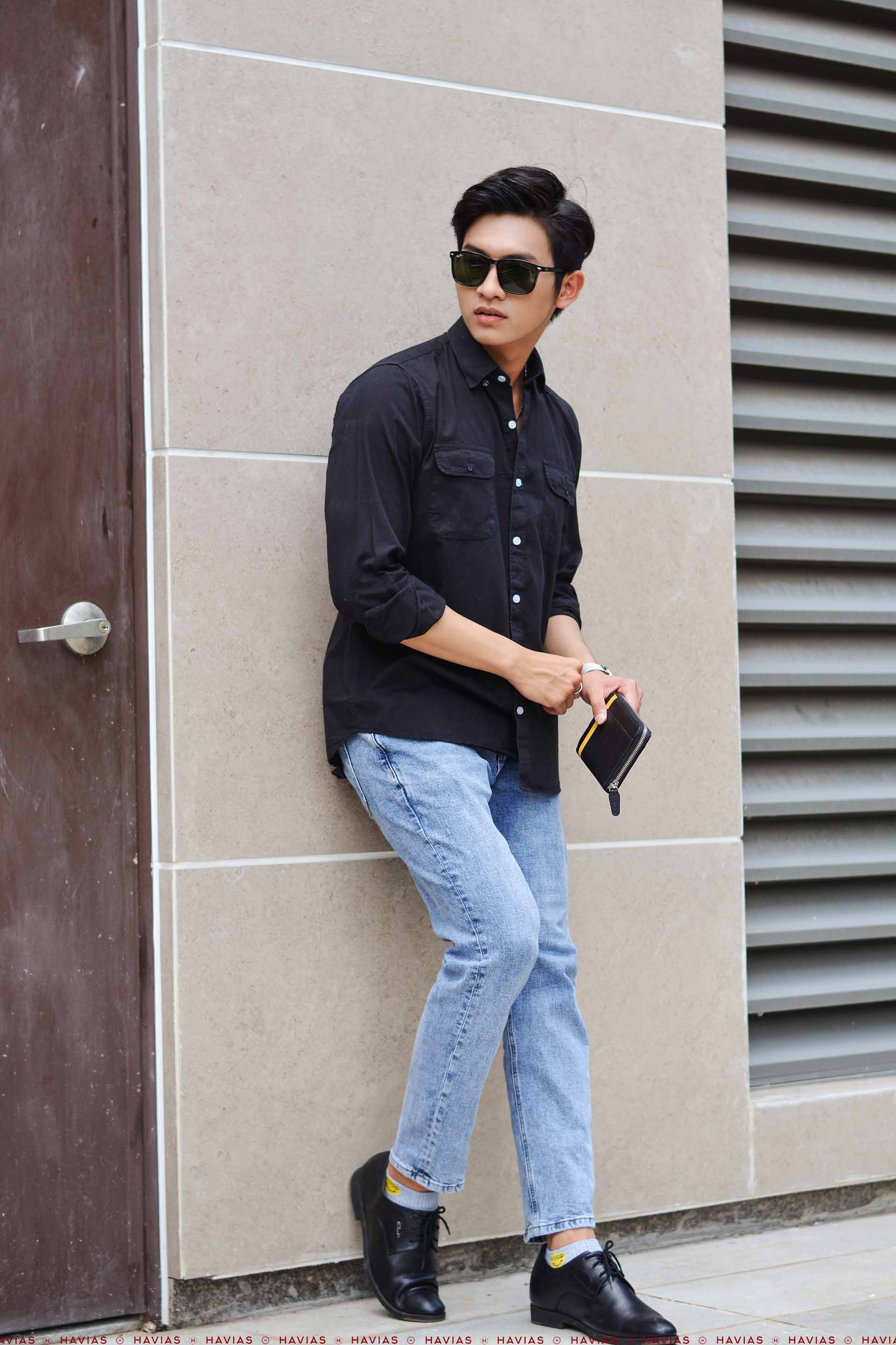 Sơ mi nam cotton 2 Pocket Black Button Down Narrow Point Shirt