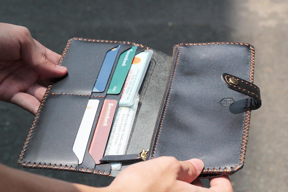Ví-dài-Horizon-Handmade-Wallet-màu-đen-havias-1