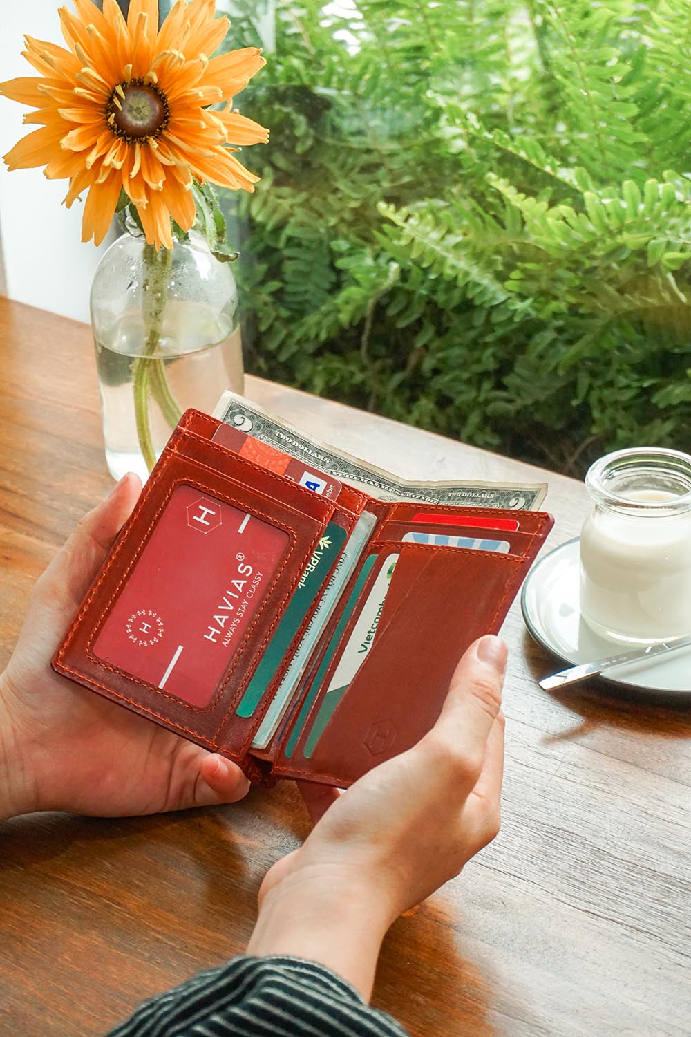  ví đứng da thủ công Verzip2 Handcrafted Wallet cho nam nữ, màu nâu bò