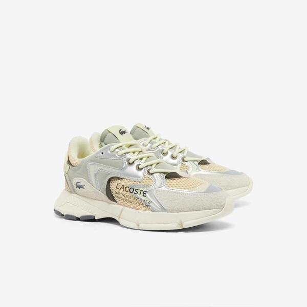 Adidas Neo nằm trong dòng sản phẩm Adidas Sport Style