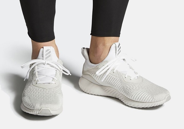 AlphaBounce Engineered Mesh có hệ thống thoáng khí thông minh