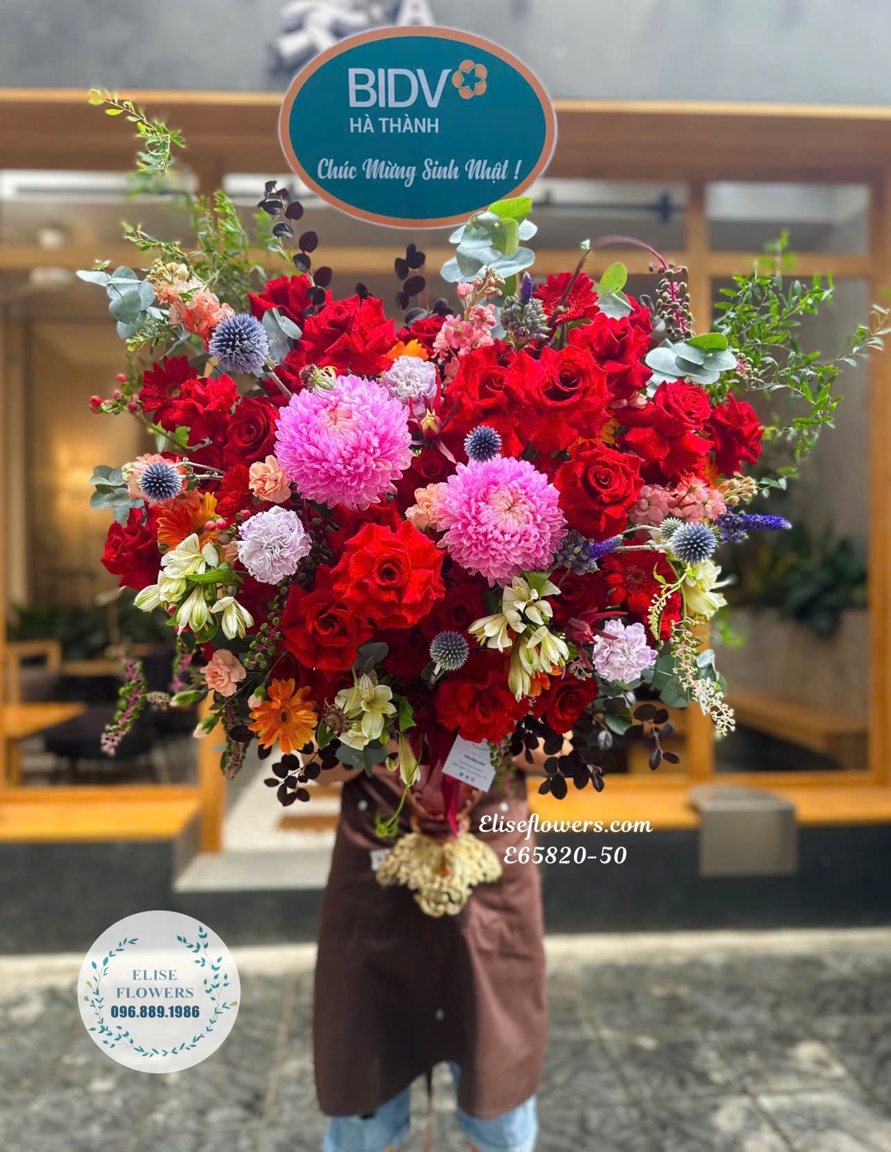 Hoa tươi 20/1 Hoa tươi tặng sếp, đối tác nhân dịp 20/10 ở Hà Nội. Điện hoa tặng đối tác khách hàng ngày 20/10 ở Hà Nội