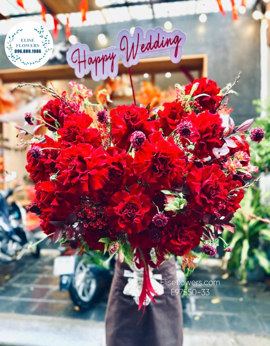 Hồng Ecuador nhập khẩu. Bình hoa 20/10 sang trọng. Eliseflowers