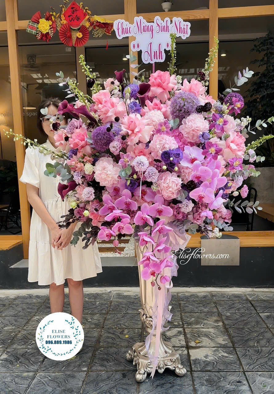 Binh-hoa-chuc-mung-ky-niem-thanh-lap-cong-ty-cao-cap-o-HA-NOI-Dien-hoa-chuc-mung-ky-niem-thanh-lap-cong-ty-o-Ha-Noi