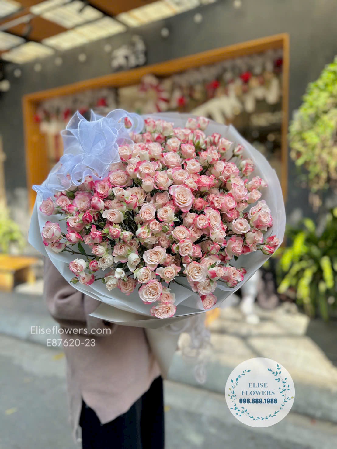 Hoa tặng sinh nhật người yêu. Bó hoa hồng chùm chiết xạ đẹp