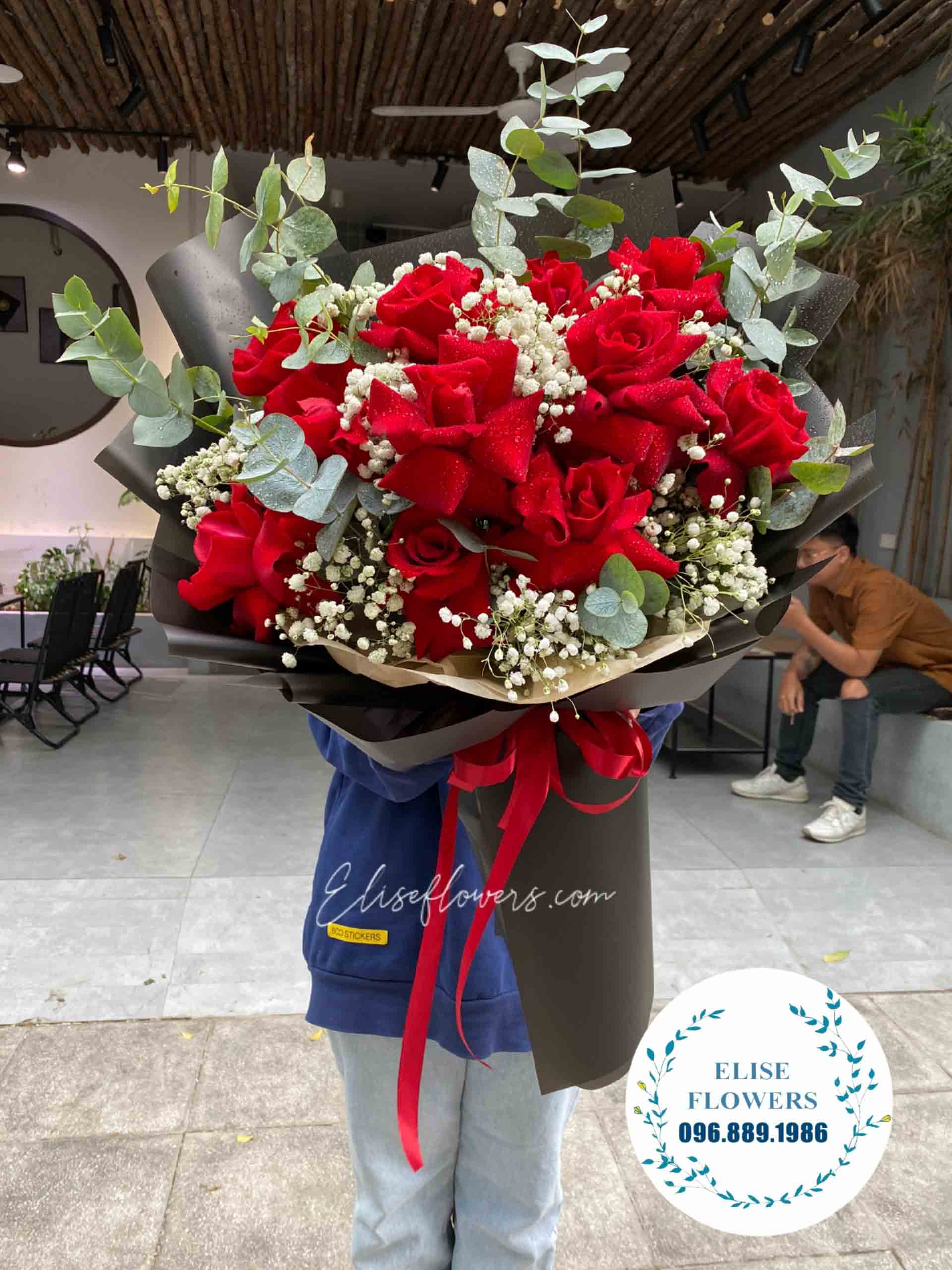 Hoa bó đẹp | Bó hoa hồng đỏ đẹp ở Hà Nội | Bó hoa hồng đỏ mix baby trắng tặng người yêu | HOA TÌNH YÊU
