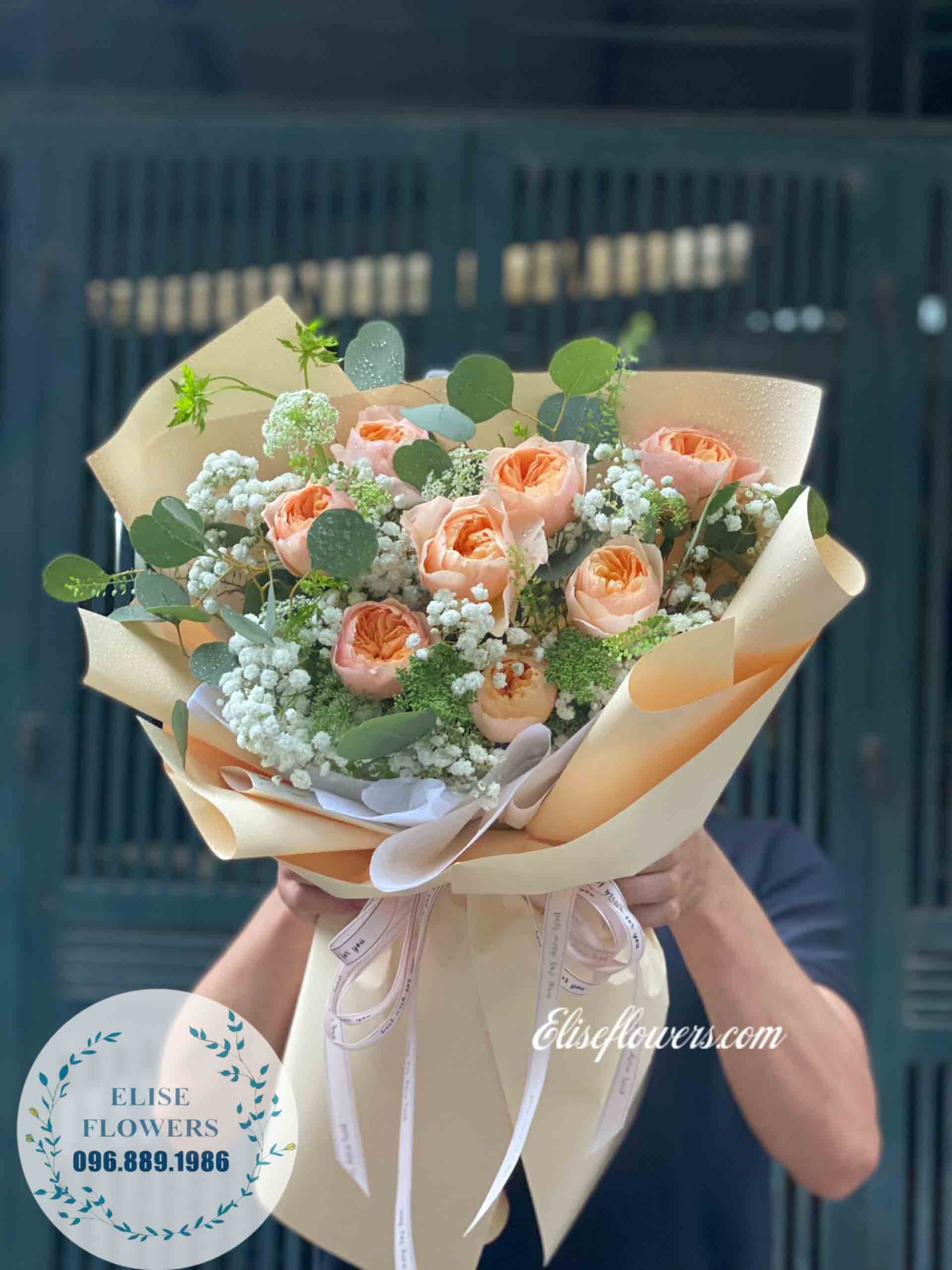 Bó hoa hồng Juliet chúc mừng lễ tốt nghiệp ý nghĩa | Bó hoa tươi nhập khẩu 