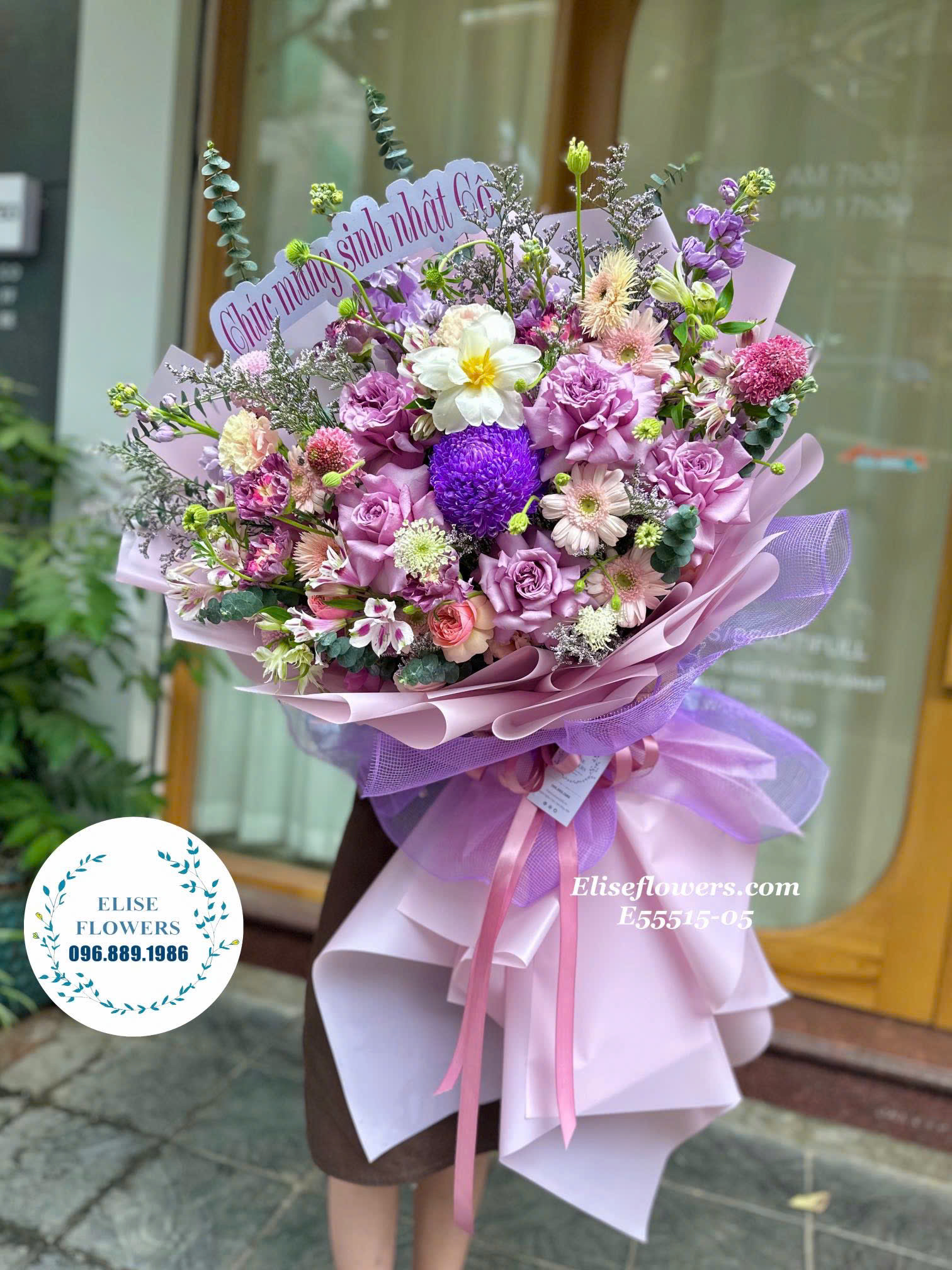 Bó hoa màu tím đẹp ở Hà Nội. Bó hoa màu tím tặng sinh nhật đẹp ở Hà Nội