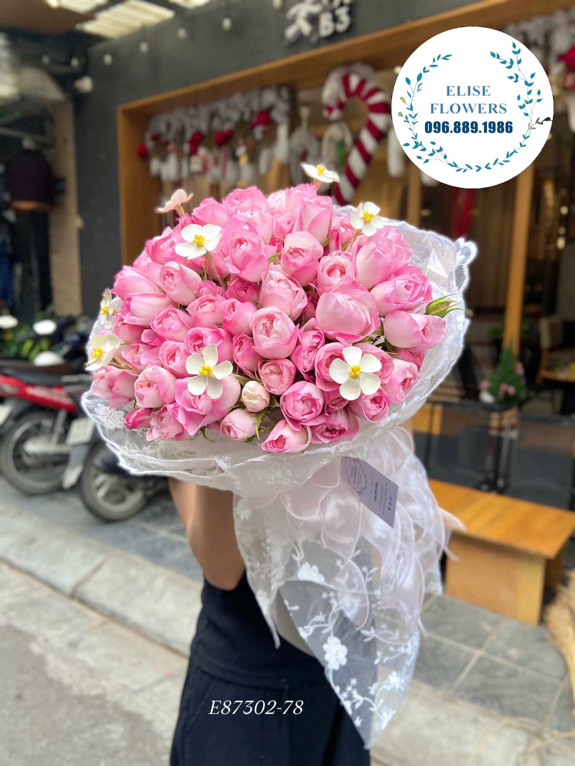 Hoa làm quen bạn gái. Đặt mau bó hoa ngọt ngào tại Hoàng Mai. Điện hoa Hà Nội Eliseflowers