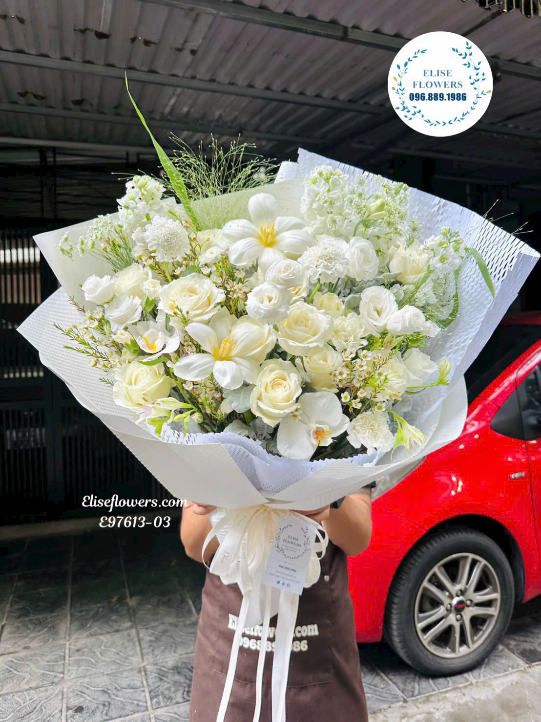 Bó hoa sinh nhật tone trắng tặng người yêu | Địa chỉ mua hoa uy tín Hà Nội Eliseflowers