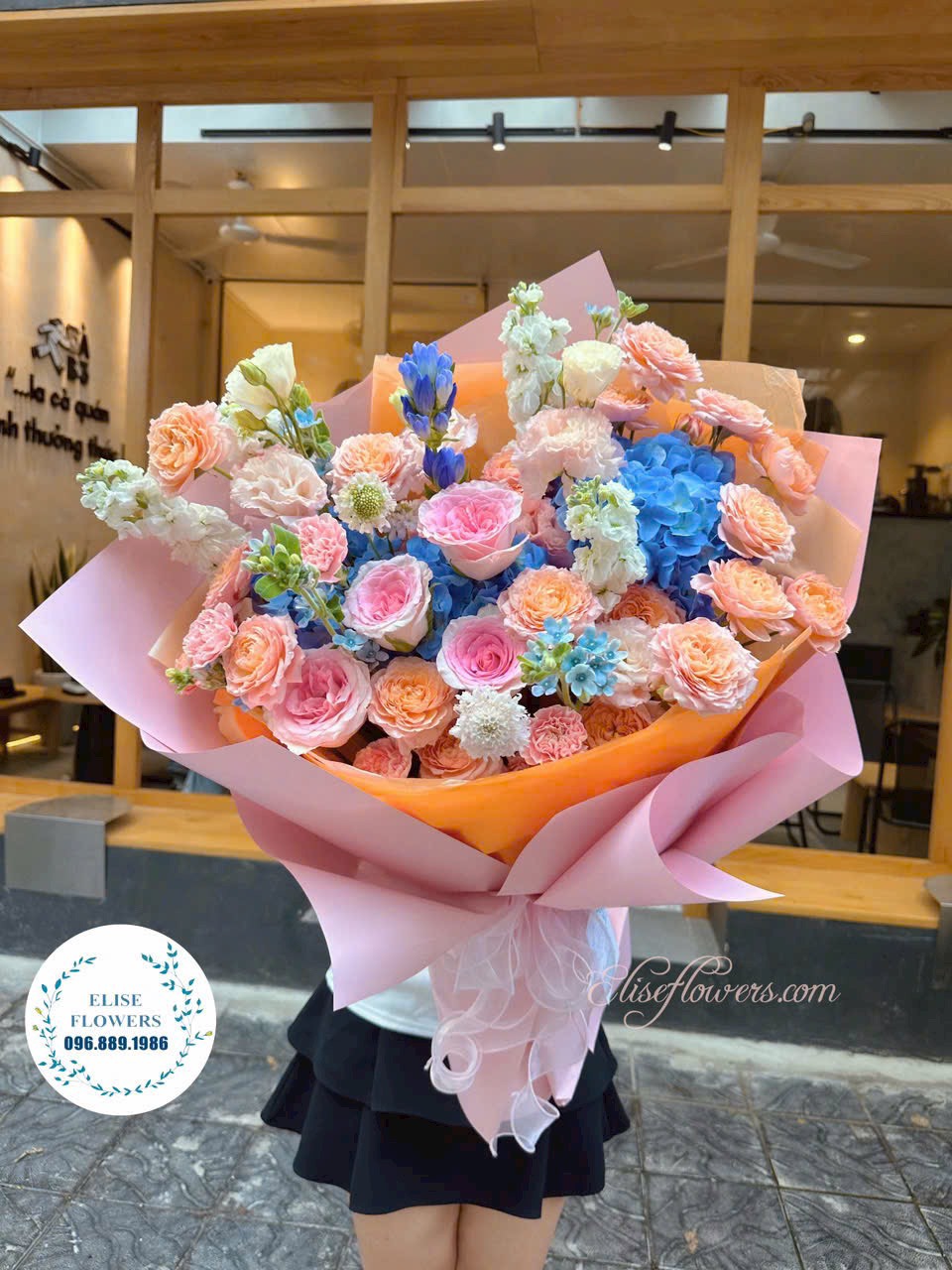 Đặt mua bó hoa tặng sếp cao cấp. Điện bó hoa tặng sếp cao cấp ở Hà Nội