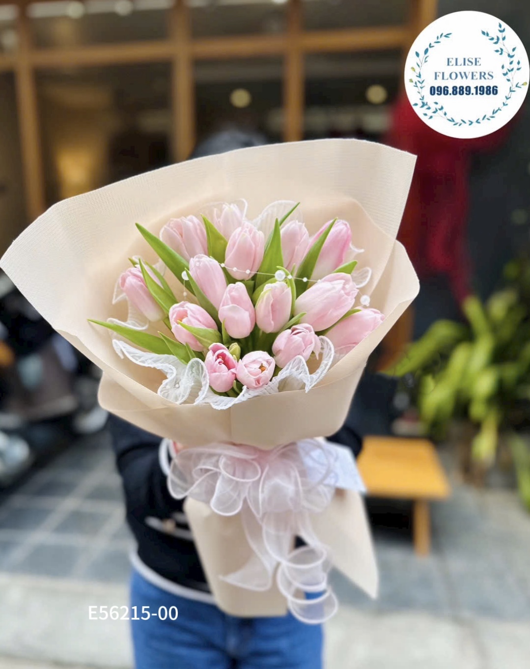 Bó Tulip nhập khẩu. Hoa tặng valentine. Bó hoa Tulip 15 bông cao cấp. Giao hoa nhanh chóng