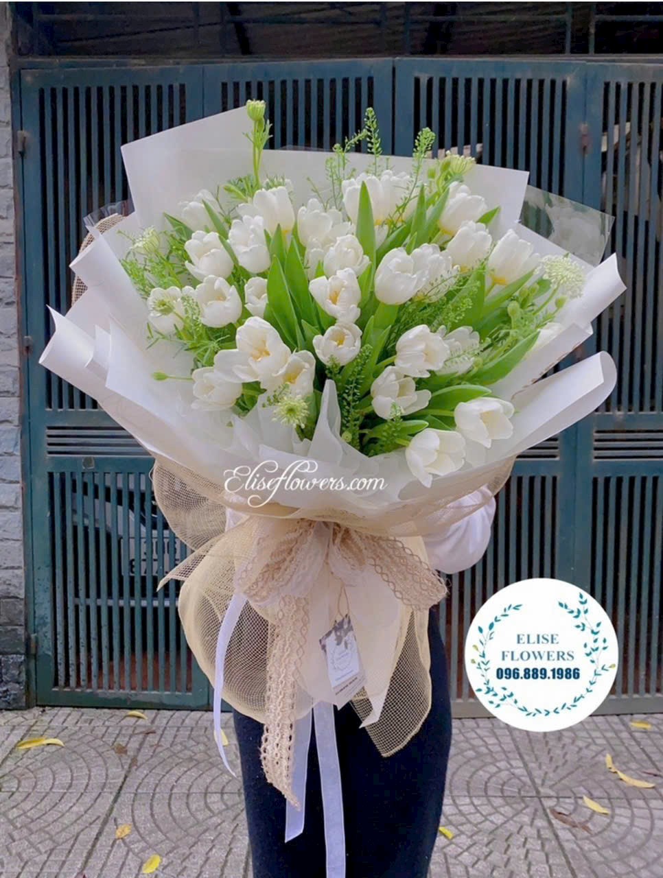 BÓ HOA TULIP 30 BÔNG TẶNG BẠN GÁI 20/10. HOA 20/10 ĐẸP Ở HÀ NỘI